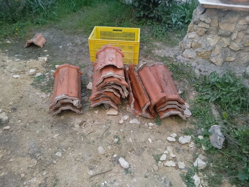 Tuiles bourgogne de - tuiles,